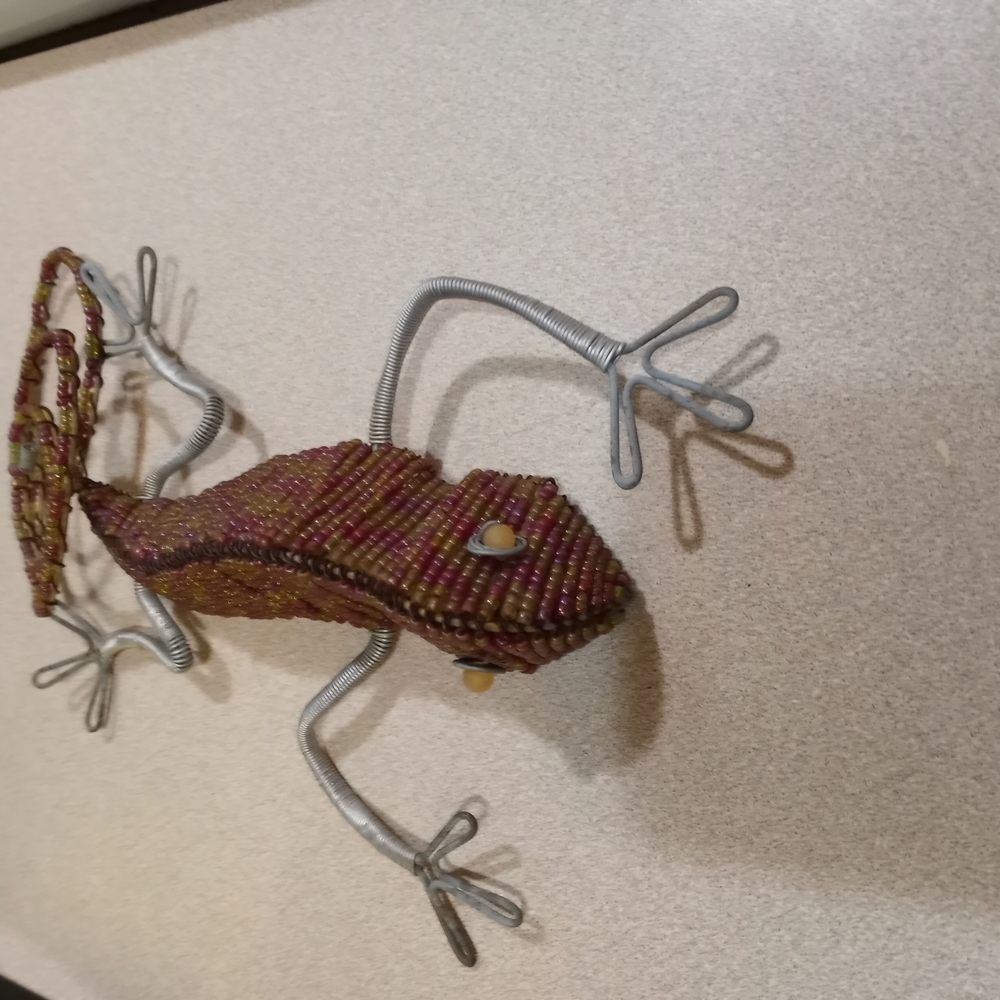 Beaded Lizard  Decor
